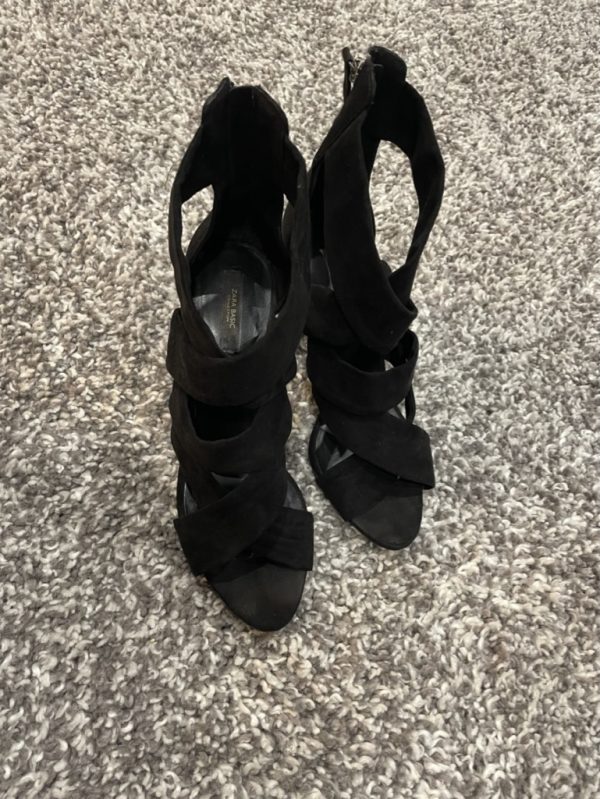 Zara basic black faux suede open heels summer shoes sandals US 9 - Image 2