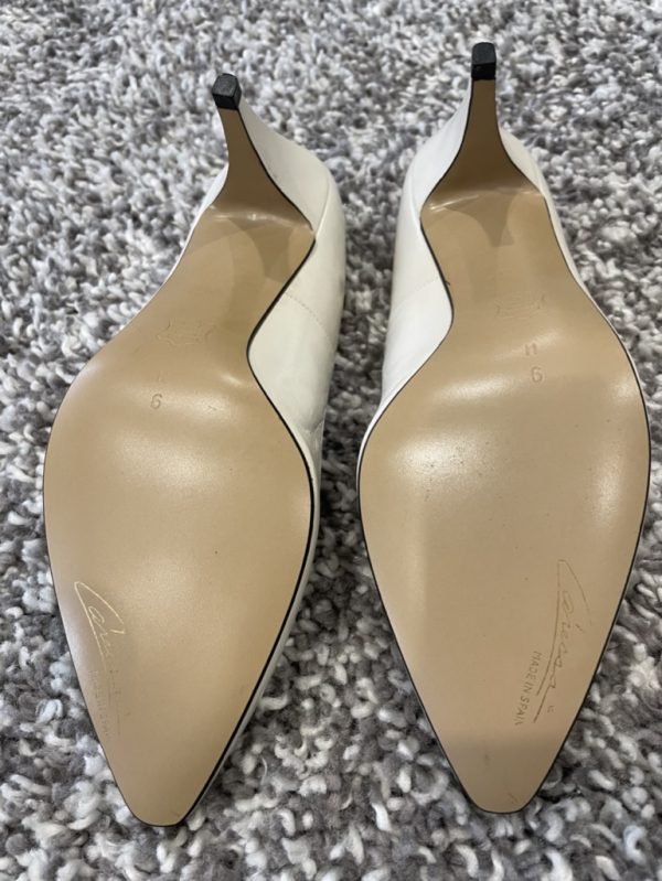 Vintage Caressa 28032 off white leather Stilleto pumps Spain 9M - Image 4