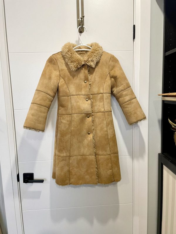 New Marks & Spencer girls Winter faux sheepskin coat size 5-6 - Image 2