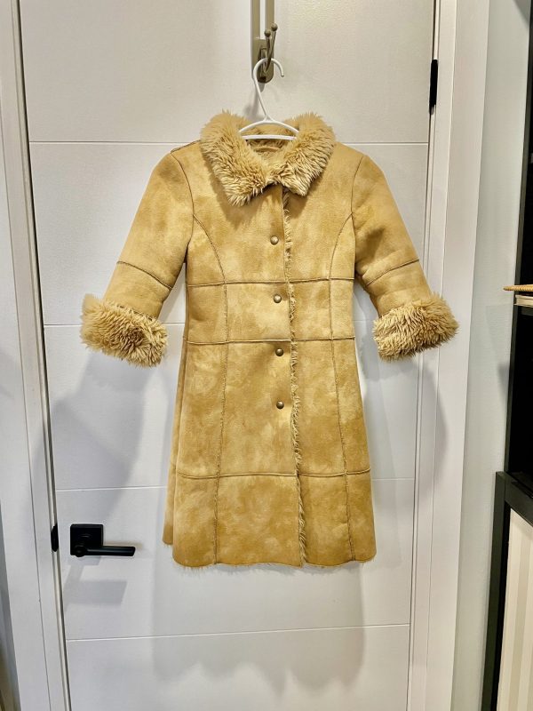 New Marks & Spencer girls Winter faux sheepskin coat size 5-6 - Image 4