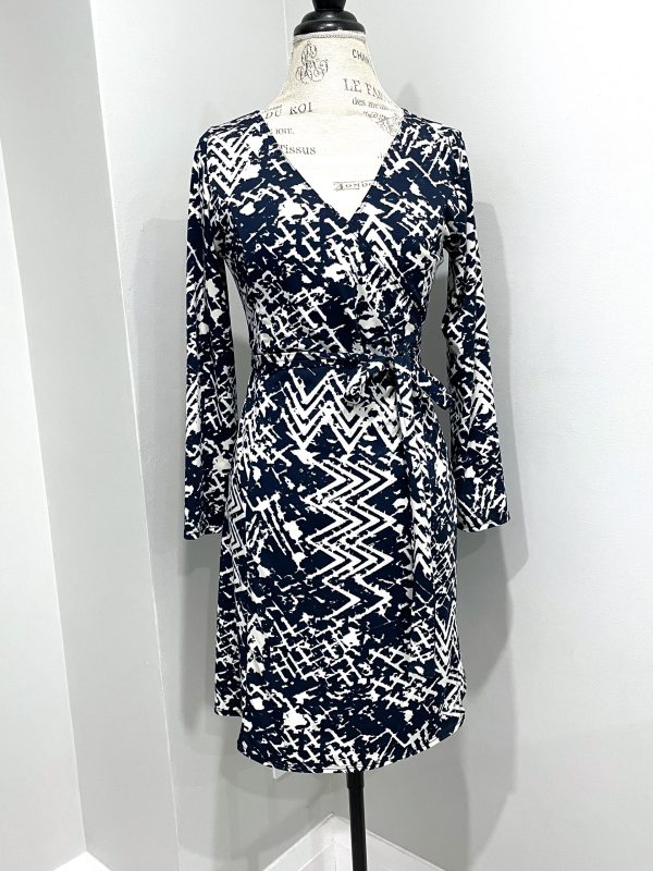 Christin Michaels Rayna Long Sleeve Wrap Dress Navy/Cream Dress - Image 13